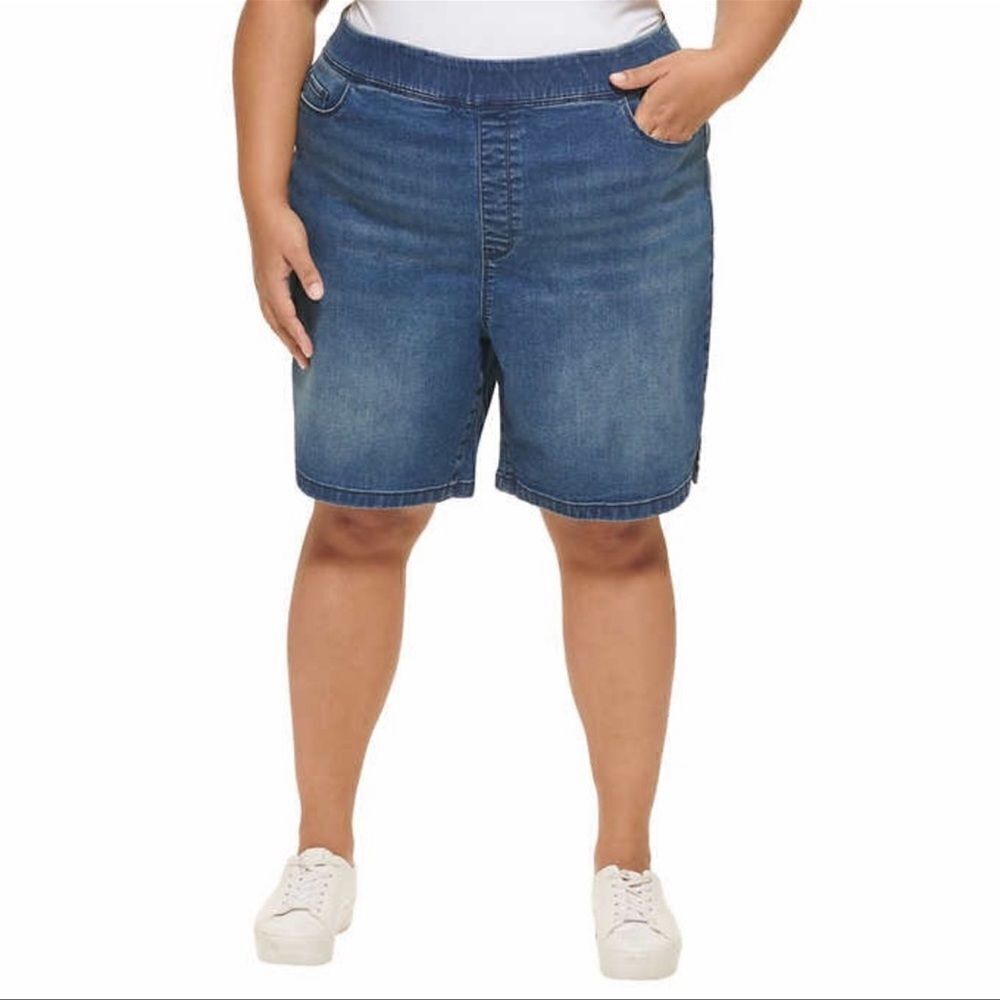 DKNY Jean Ladies' Bermuda Short